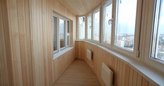 Отделка, остекление, утепление балконов в Снежинске от 209 руб. м/2.